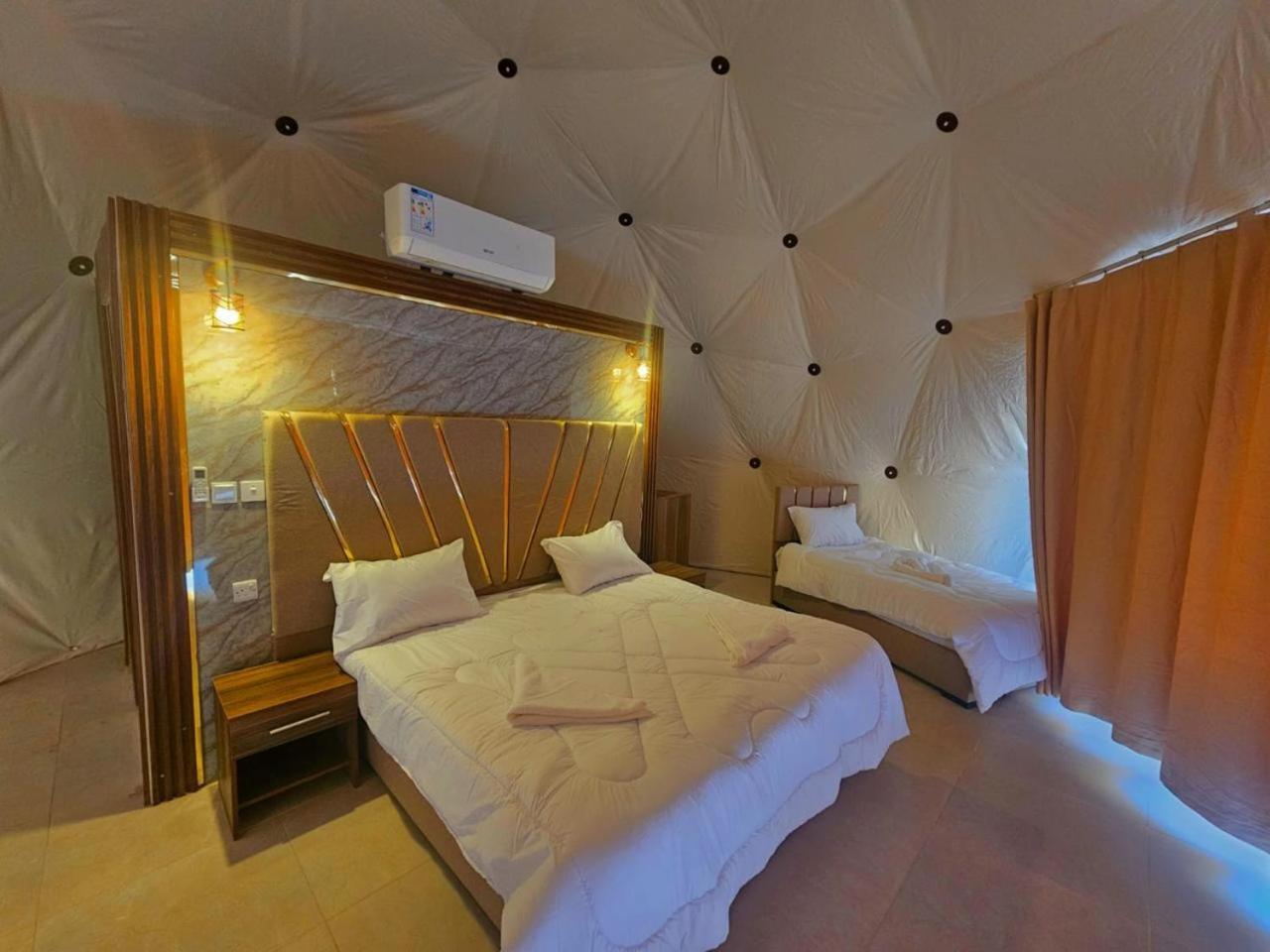 Sunrise Luxury Camp Hotel Wadi Rum Exterior photo